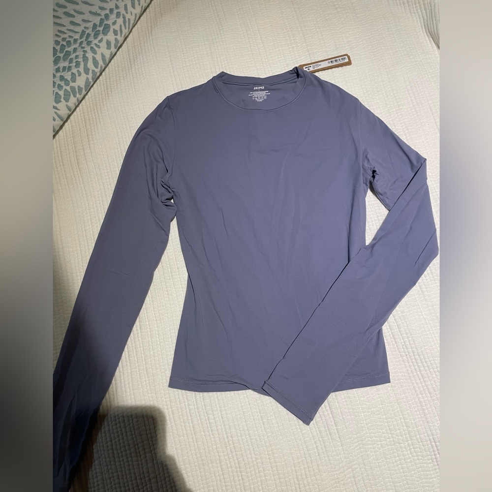 Fits everybody long sleeve in Slate